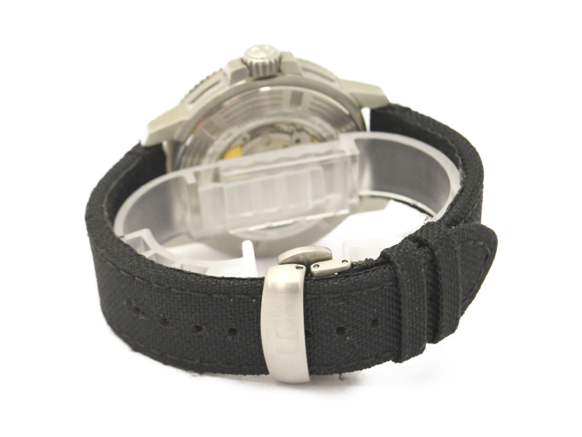 極美品] 稼働品【TISSOT】ティソ T120.407.17.051.00 T120407A SEASTAR 