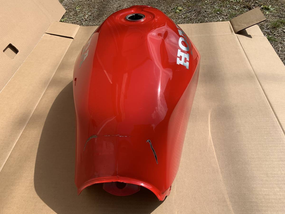 cbx400f タンク ジャンク品 ホンダCBX400F タンク 凹み有ジャンク品 人気，SALE 【公式通販】
