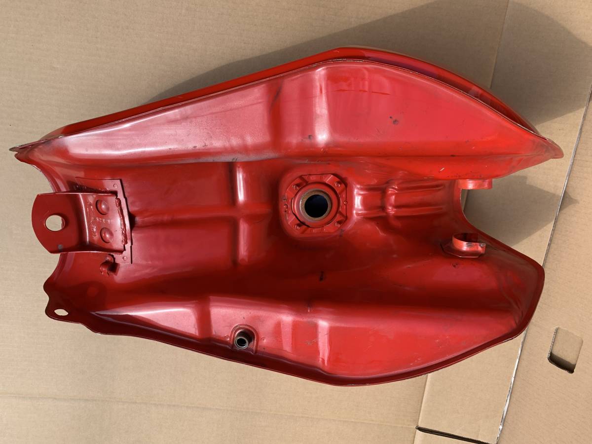 ホンダCBX400F タンク 凹み有ジャンク品 人気，SALE 【公式通販】