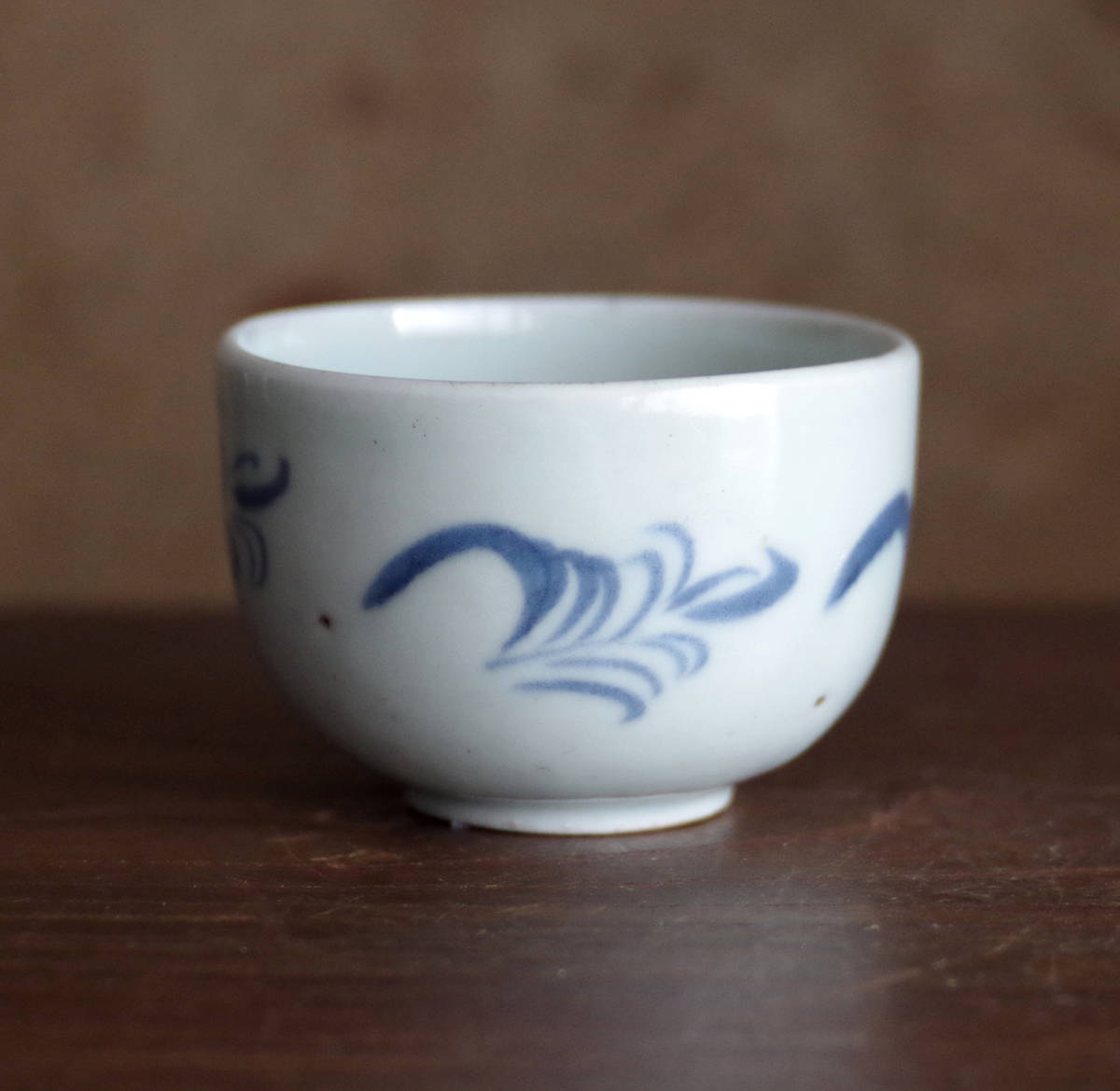 古伊万里　伊万里　江戸　後期　矢羽根文　ころ　茶碗　湯呑み　染付 流水に楓文 古伊万里 ころ茶碗 江戸後期 酒器 茶道具 向付 湯呑み 染付