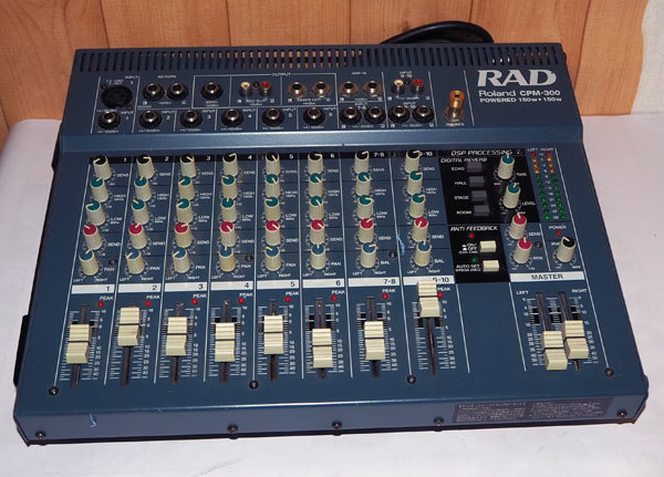 ●　Roland CPM-300 150W+150W パワードミキサー　10チャンネル　現状渡し　●