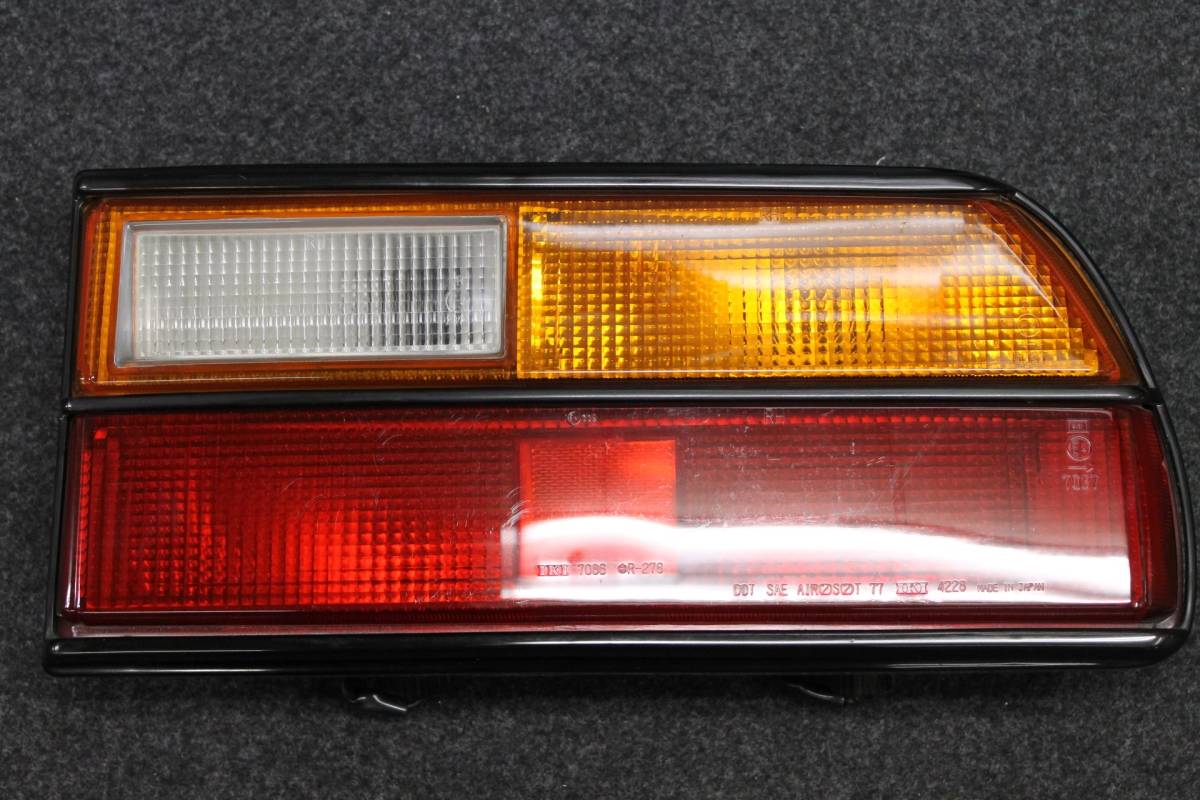 【超希少！】S130Z 後期　テールランプ　フェアレディ Z 左右セット程度良好 日産 フェアレディZ S130Z テールランプ 右 RH 前期 中古 動作良好 3N