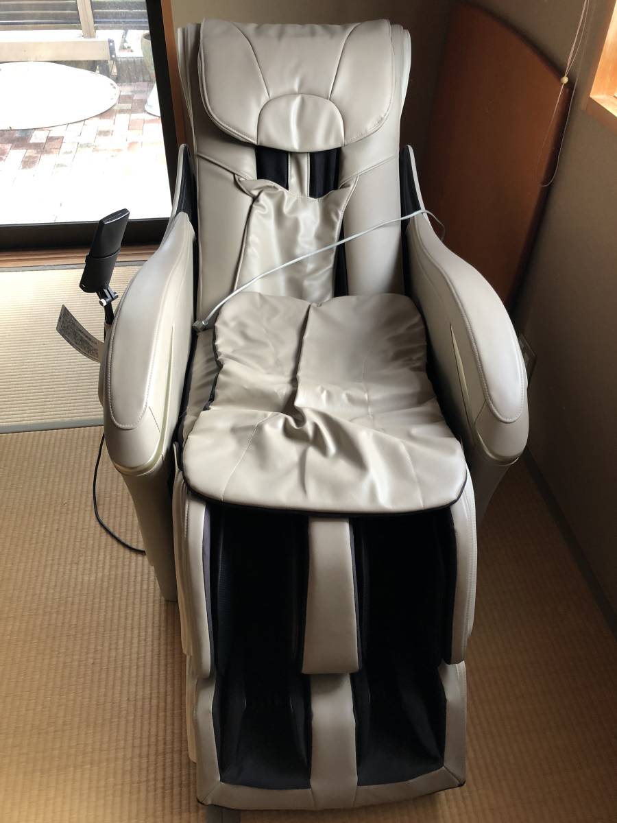 パナソニック　マッサージチェア　EP-MA03■直接引取り大歓迎 Panasonic リアルプロ マッサージチェア (マッサージ機 「*mp」マッサージチェア 価格.com
