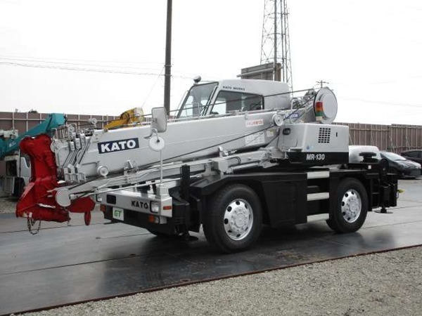 カトウ Krm 13h 13tラフタークレーン 中古車 新車 売買されたオークション情報 Yahooの商品情報をアーカイブ公開 オークファン Aucfan Com