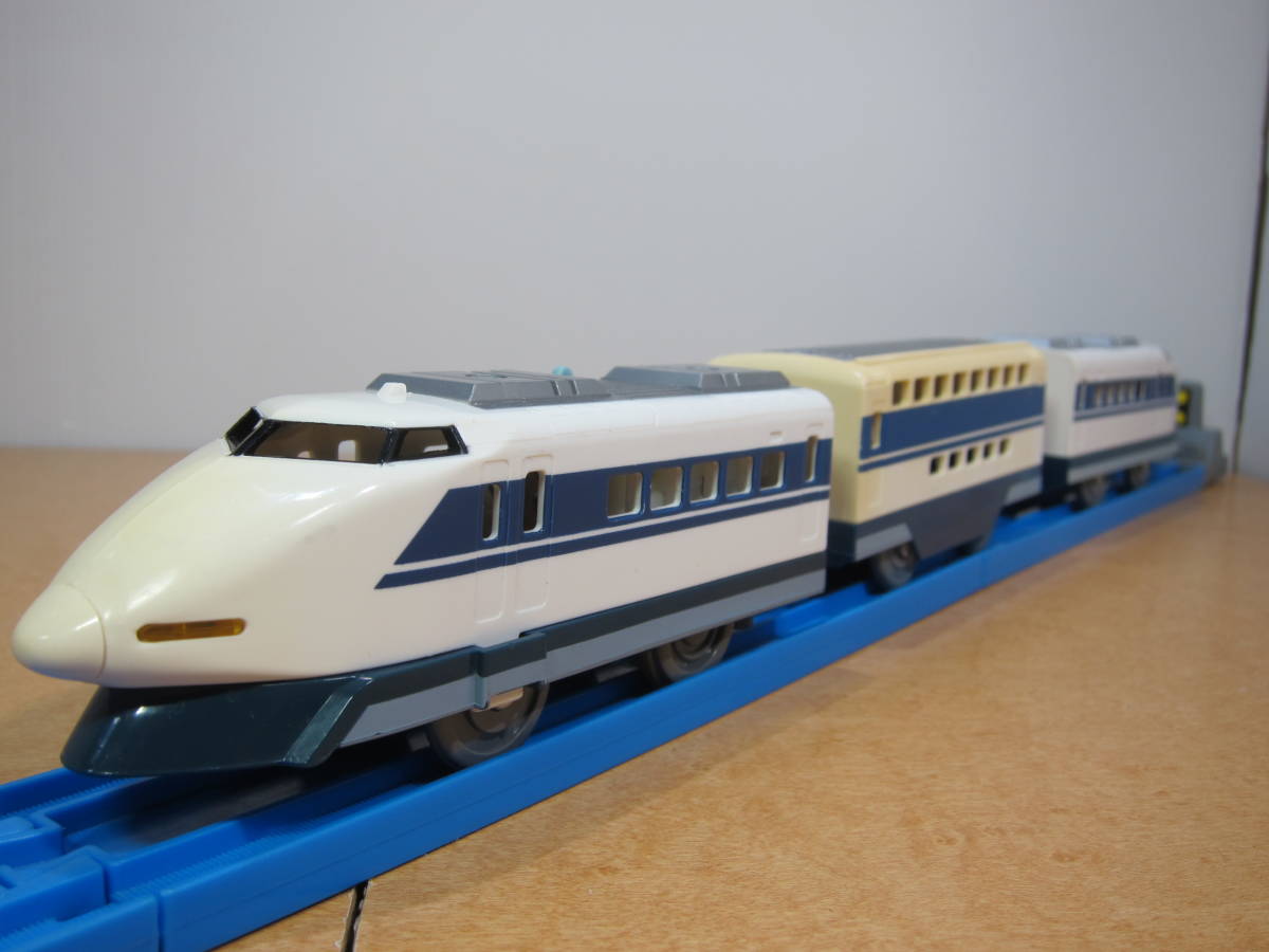 ☆プラレール 新幹線100系 中間車二階建て仕様 3両編成 色褪せ・日焼け 