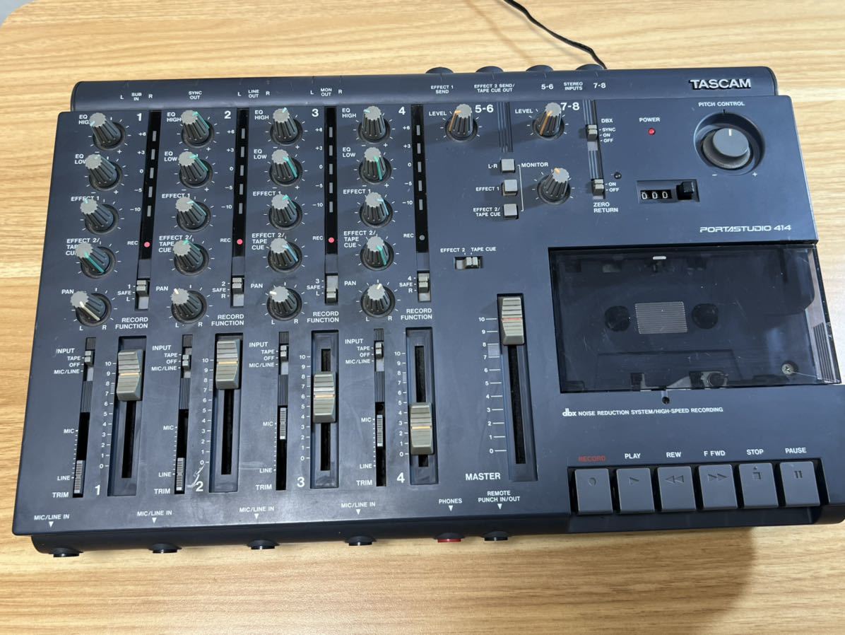 TASCAM porta studio 414 mk2