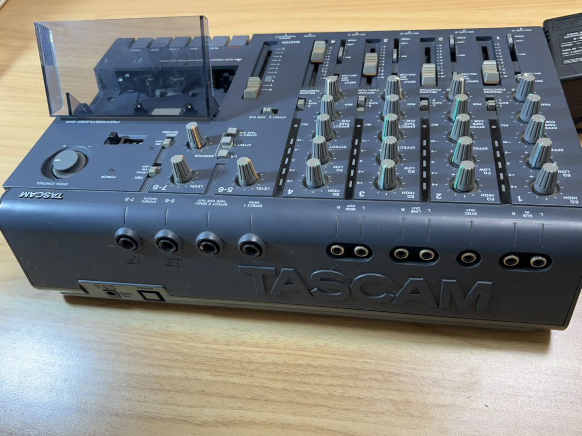 TASCAM porta studio 414 mk2
