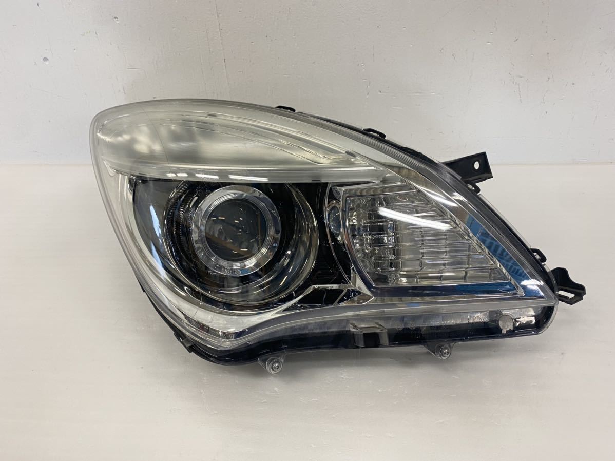 4A4 ソリオ MA15S 純正 HID ヘッドライト 右 LE10G6223 