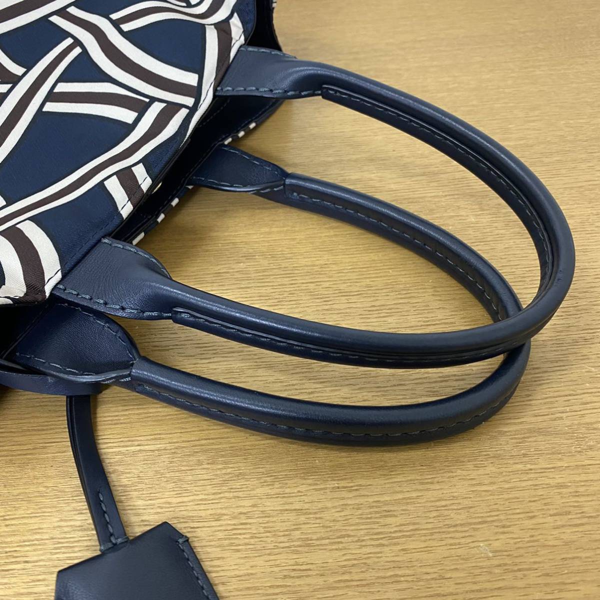 美品 Max Mara マックスマーラ トートバッグ ネイビー 便利 大容量 