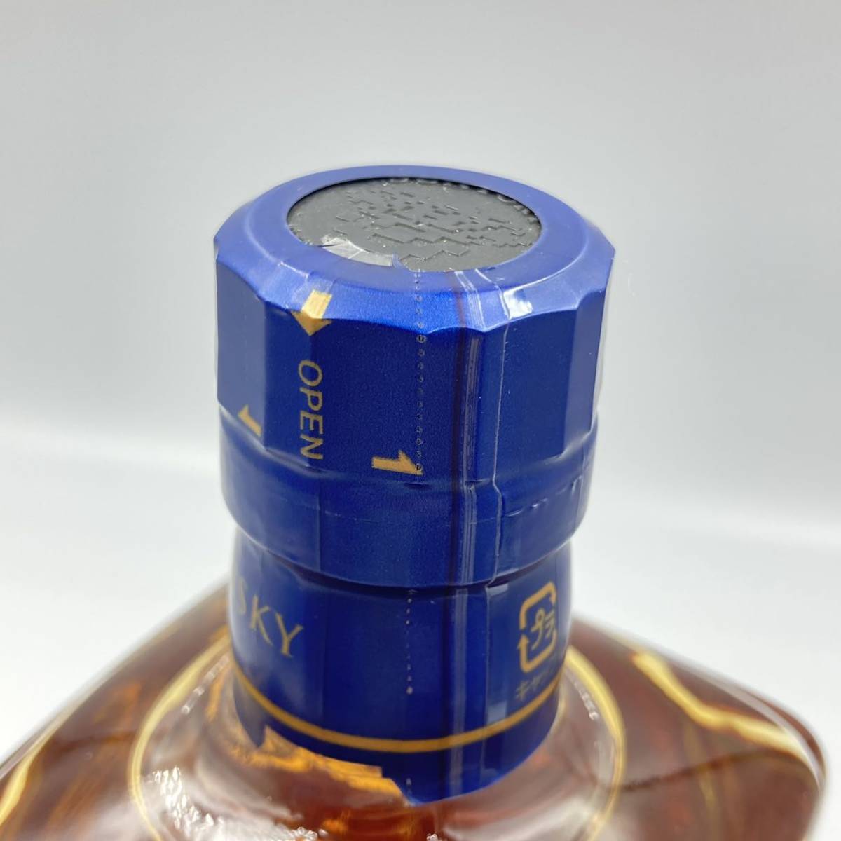 希少 終売品 サントリーウイスキー プレミアム 角瓶 300ml 43% 未開栓