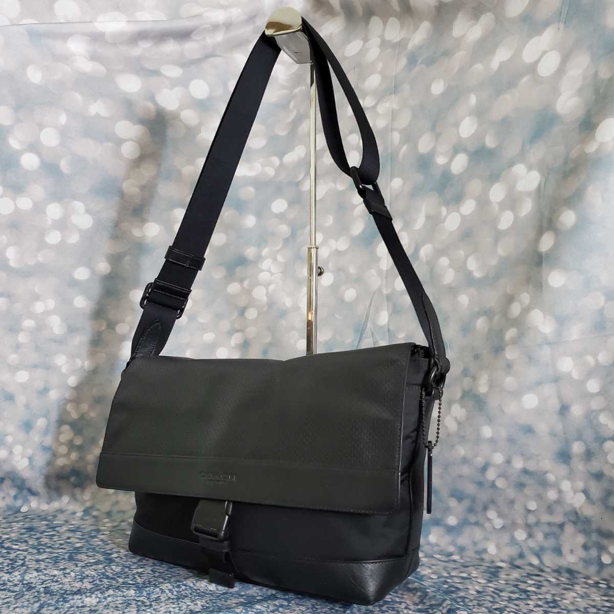 正規品 説明書付き ☆美品☆【3124】COACH ショルダーバッグ バイク 