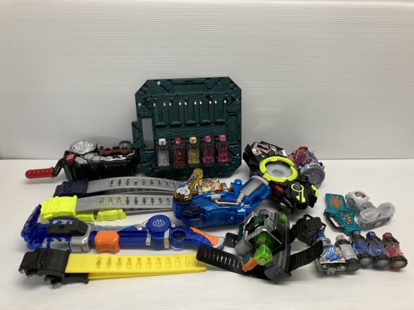 N764-220407-61 仮面ライダー ベルト ジャンクセット(仮面ライダー 