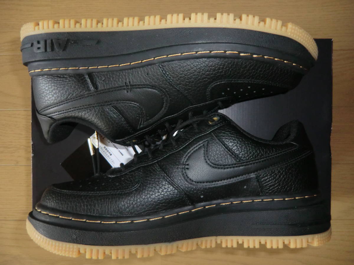 国内正規 ナイキ NIKE AIR FORCE 1 LUXE DB4109-001 エアフォース 
