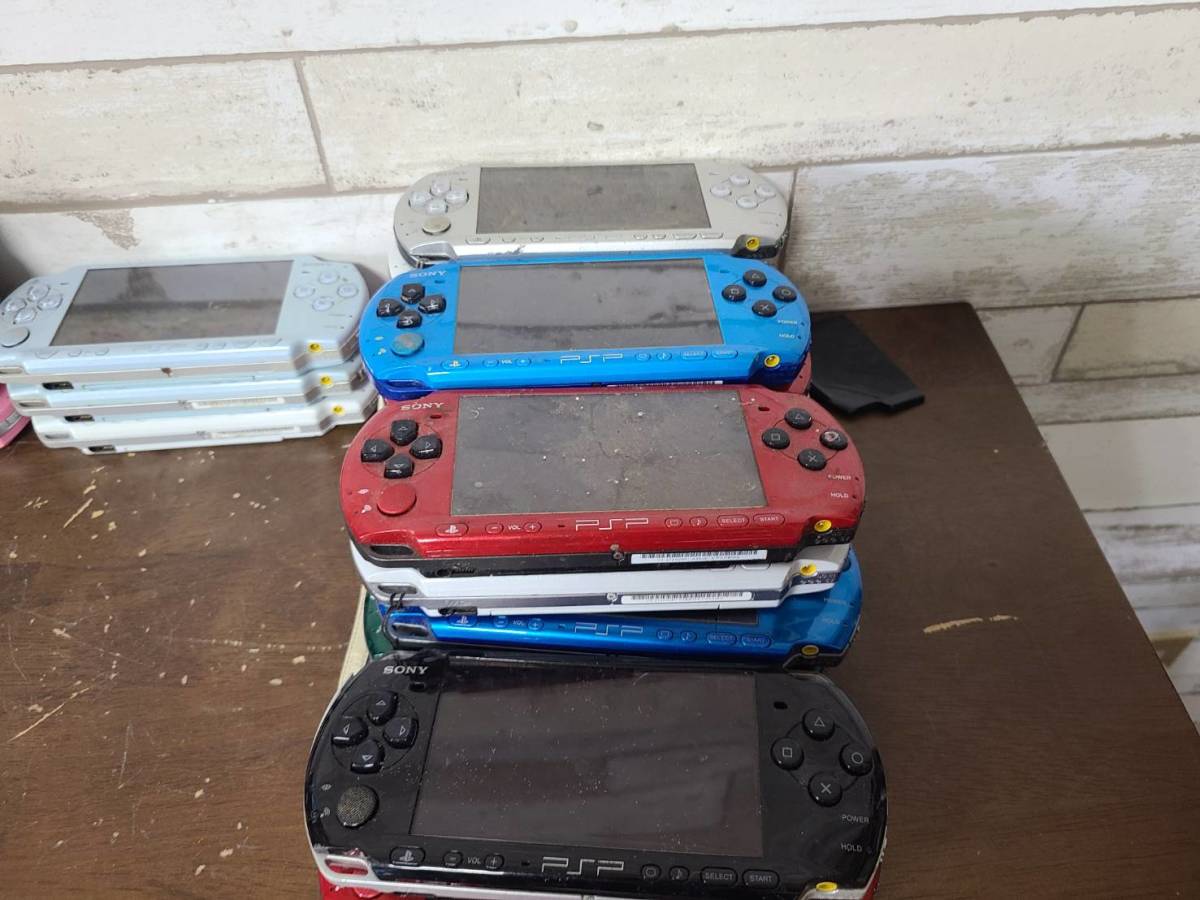 PSP - 0 1 SONY PSP-1000 vs VS 公式 まとめて7台セット Sony What Are PSP-2000 Differences? Black