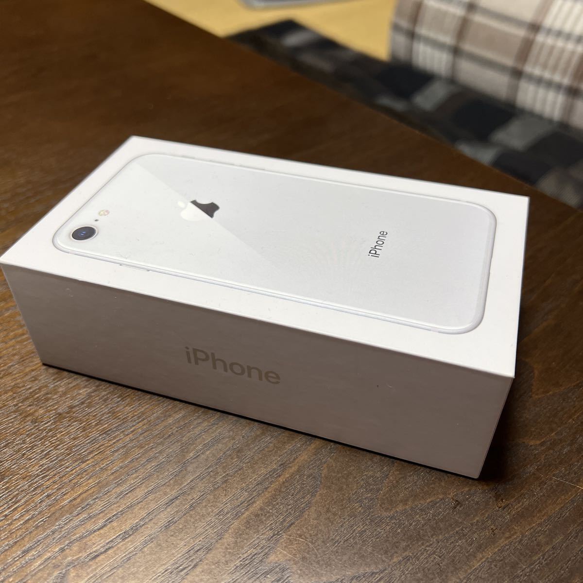 SIMフリー 64GB シルバー iPhone8 0 iPhone 公式通販 美品 ムスビー 