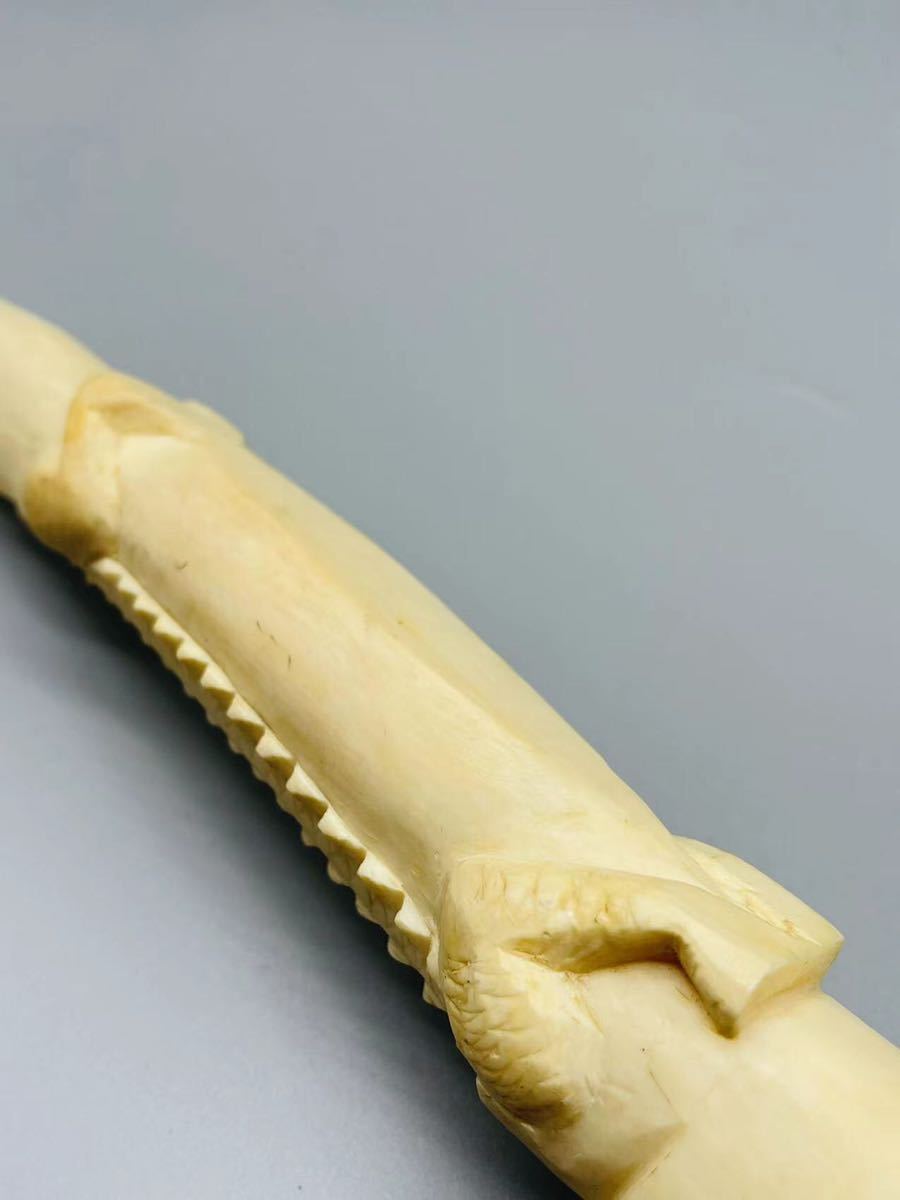 楊*様 アフリカの象牙風彫刻置物 楊*様 アフリカの象牙風彫刻置物