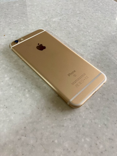 iPhone6s 32GB ゴールドSIMフリー 付属品完備 64GB Apple iPhone SIM