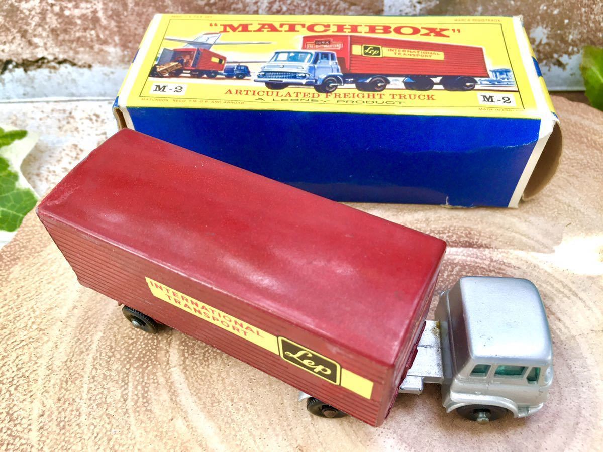 SALE，大得価 マッチボックス MATCHBOX トラック TRUCK LESNEY 赤&times;銀 イギリス製(マッチボックス)｜売買されたオークション情報、yahooの商品情報をアーカイブ公開 - オークファン マッチボックス