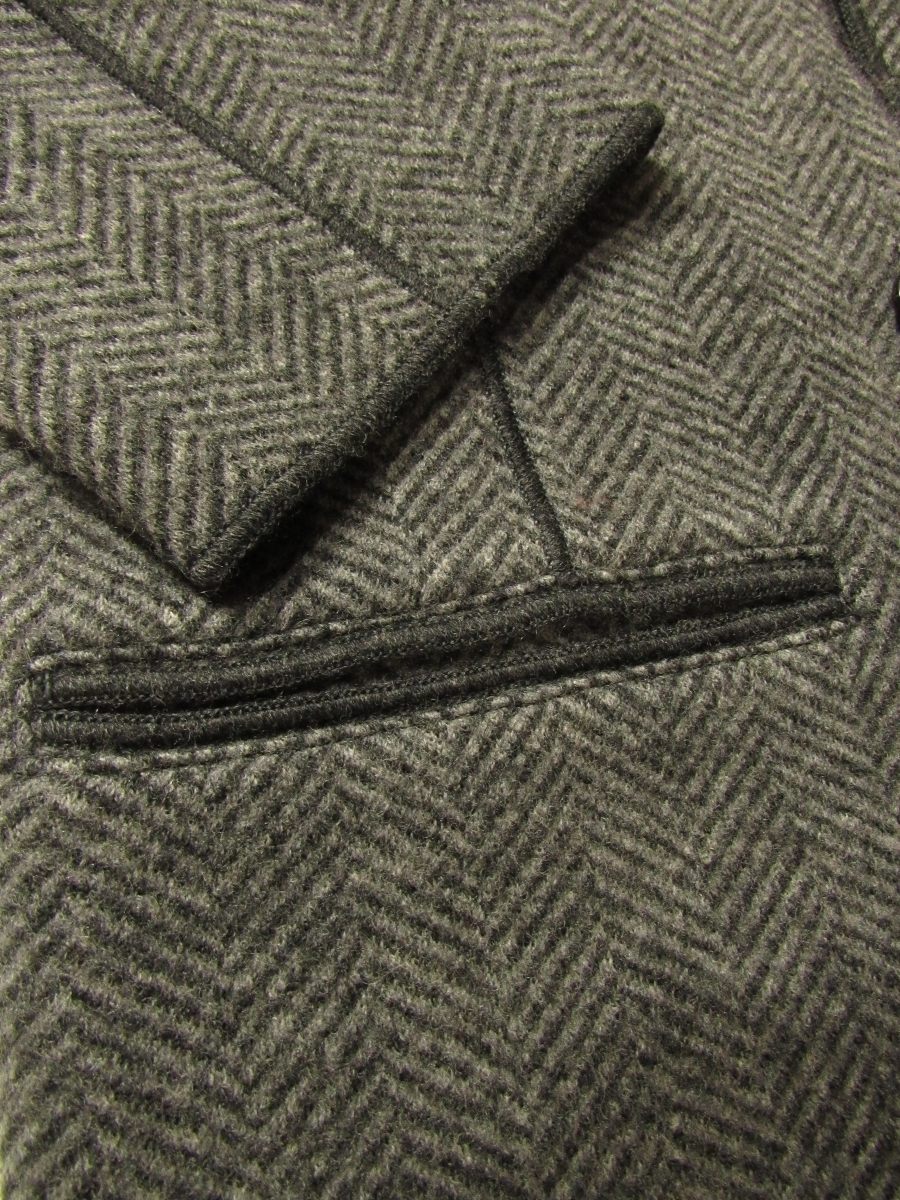 新品同様 アルマーニ コレツィオーニ ARMANI COLLEZIONI メンズ ヘリンボーン ニット ジャケット M 冬物 ウール グレー ARMANI COLLEZIONI アルマーニ 送料込み コレットーニのスプリングコート ジョルジオアルマーニ社製