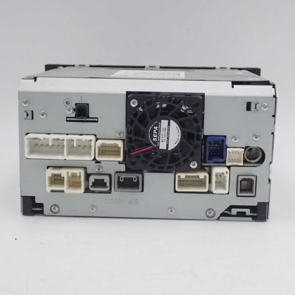平成21年 ウィッシュ ZGE20W 前期 純正 HDDナビ NHDT-W59 地図2009年