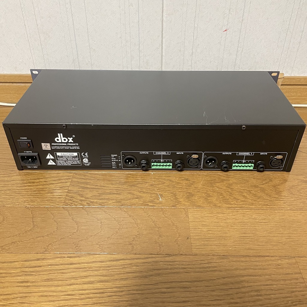 dbx ディービーエックス グラフィックイコライザー IEQ-15 中古 通電