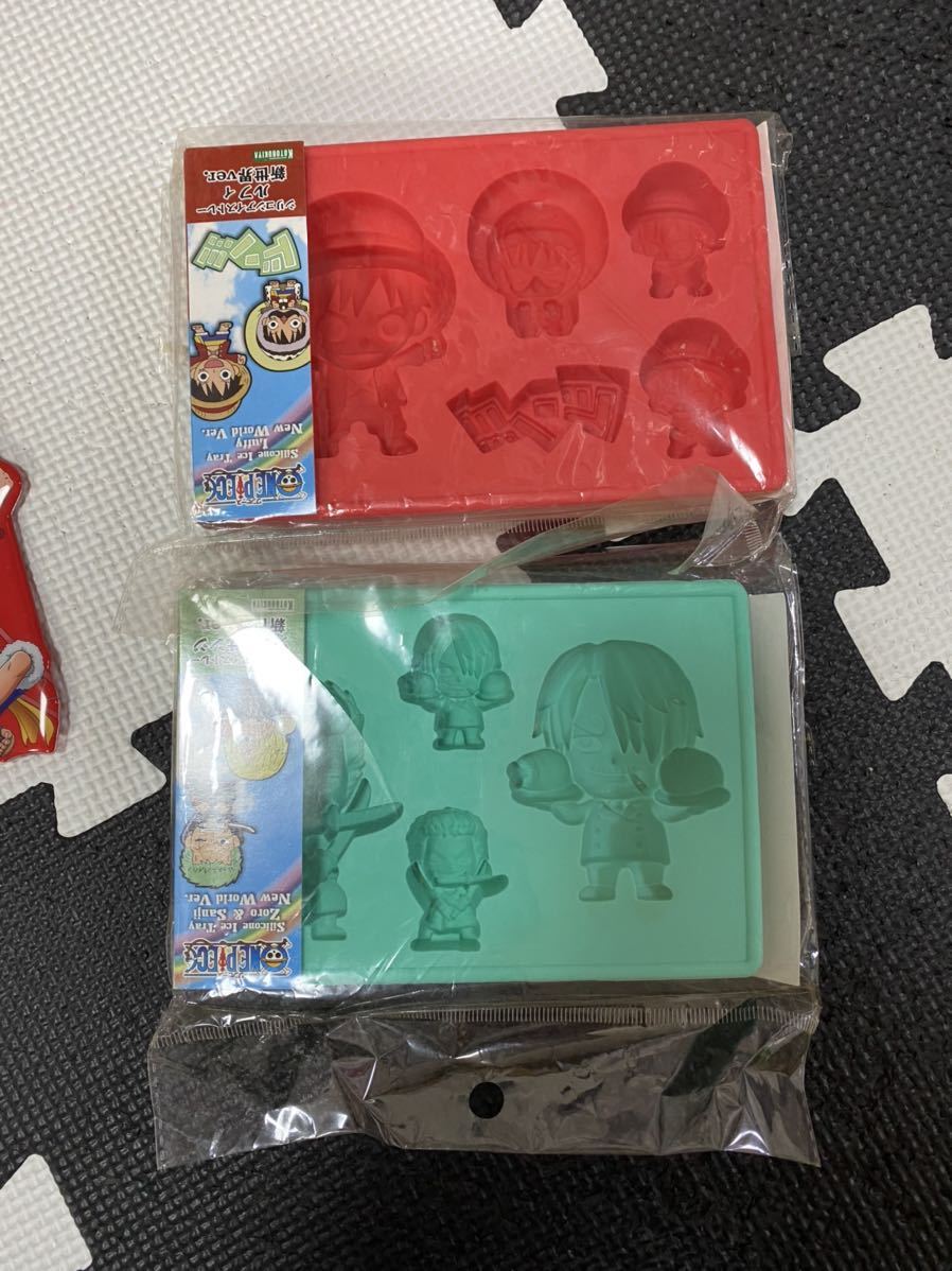 ワンピース ルフィ ロー ジャンプショップ Usj 東京タワー グッズ モンキー D ルフィ 売買されたオークション情報 Yahooの商品情報をアーカイブ公開 オークファン Aucfan Com
