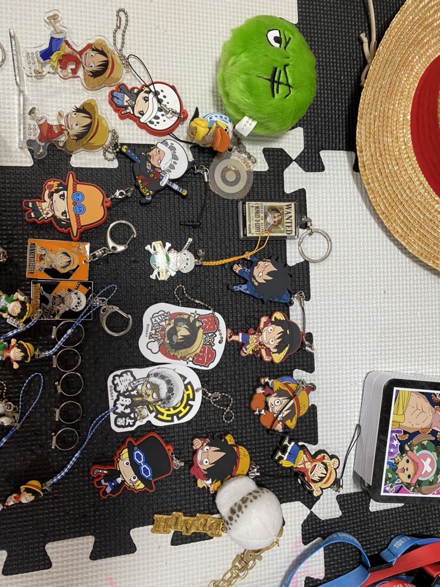 ワンピース ルフィ ロー ジャンプショップ Usj 東京タワー グッズ モンキー D ルフィ 売買されたオークション情報 Yahooの商品情報をアーカイブ公開 オークファン Aucfan Com