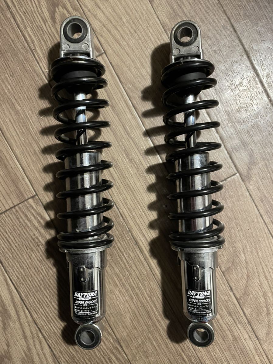 sr400 サスペンション デイトナ showa