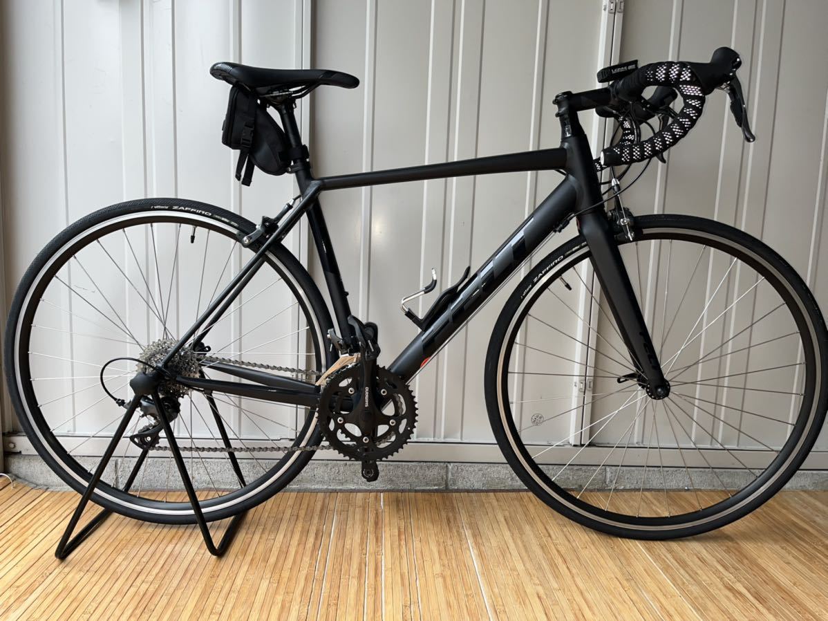 FELT FR60レッド/ブラック FELT FR60レッド/ブラック FR60日本限定