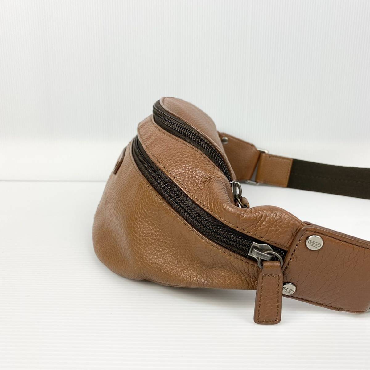 COACH F77233 コーチ ウエストバッグ ボディバッグ レザー ブラウン 1円 【極美品】COACH コーチ メンズ ボディバッグ ウエストポーチ