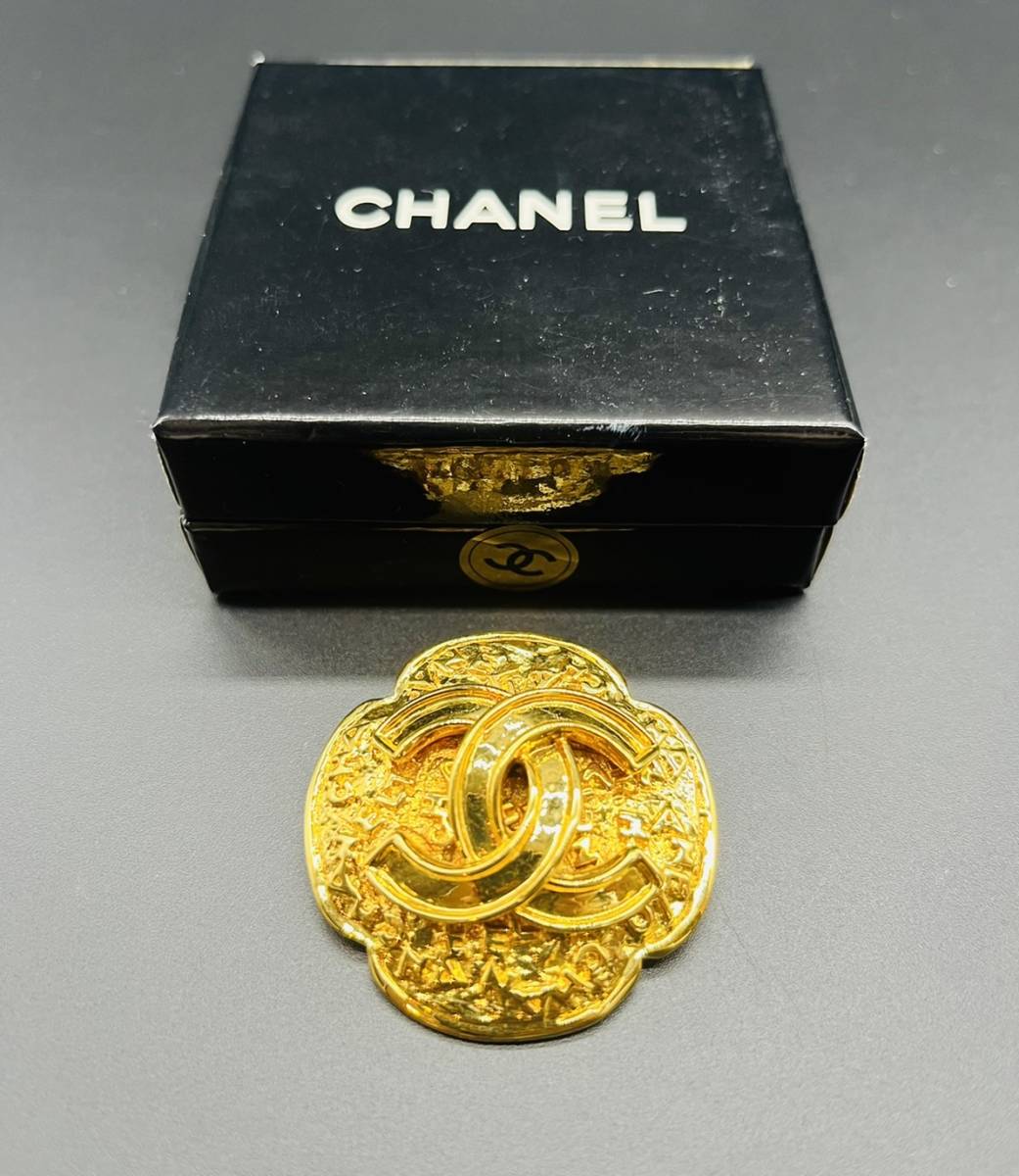 CHANEL シャネル 美品 箱あり ブローチ ココマーク 95A 刻印 c839 
