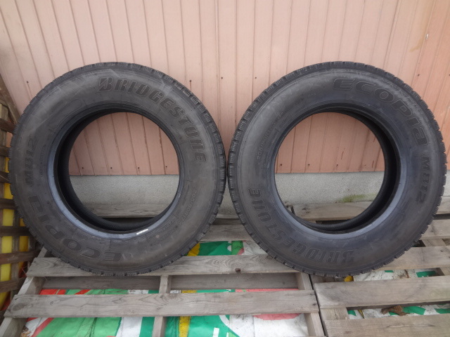 高品質，SALE G112 205/80R17.5 LT ブリヂストン エコピア M812 ミックス 2本 2021年製(タイヤ)｜売買されたオークション情報、yahooの商品情報をアーカイブ公開 - オークファン タイヤ