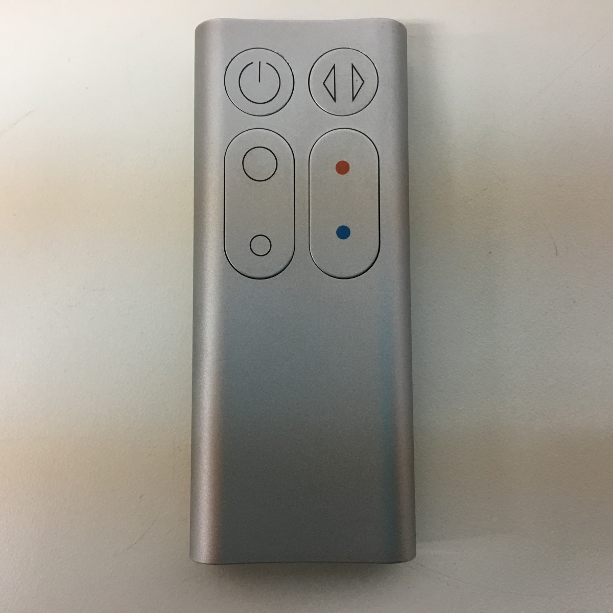 Dyson Hot + Cool AM05ファンヒーター [ホワイト⁄シルバー] AM05