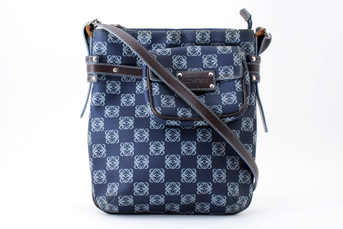 LOEWE ショルダーバッグ ロエベ アナグラム PVC リピート