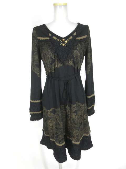 Rozen Kavalier レースプリントニットワンピース / オッズオン ローゼンカヴァリエ Ozz On [B47371] Kavalier Rozen Ozz * ozz 刺繍入りホルターネックワンピース