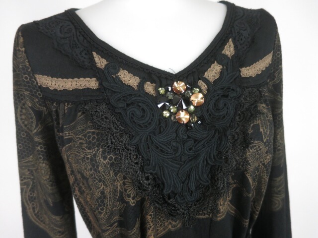 Rozen Kavalier レースプリントニットワンピース / オッズオン ローゼンカヴァリエ Ozz On [B47371] Kavalier Rozen Ozz * ozz 刺繍入りホルターネックワンピース
