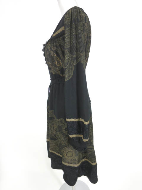Rozen Kavalier レースプリントニットワンピース / オッズオン ローゼンカヴァリエ Ozz On [B47371] Kavalier Rozen Ozz * ozz 刺繍入りホルターネックワンピース