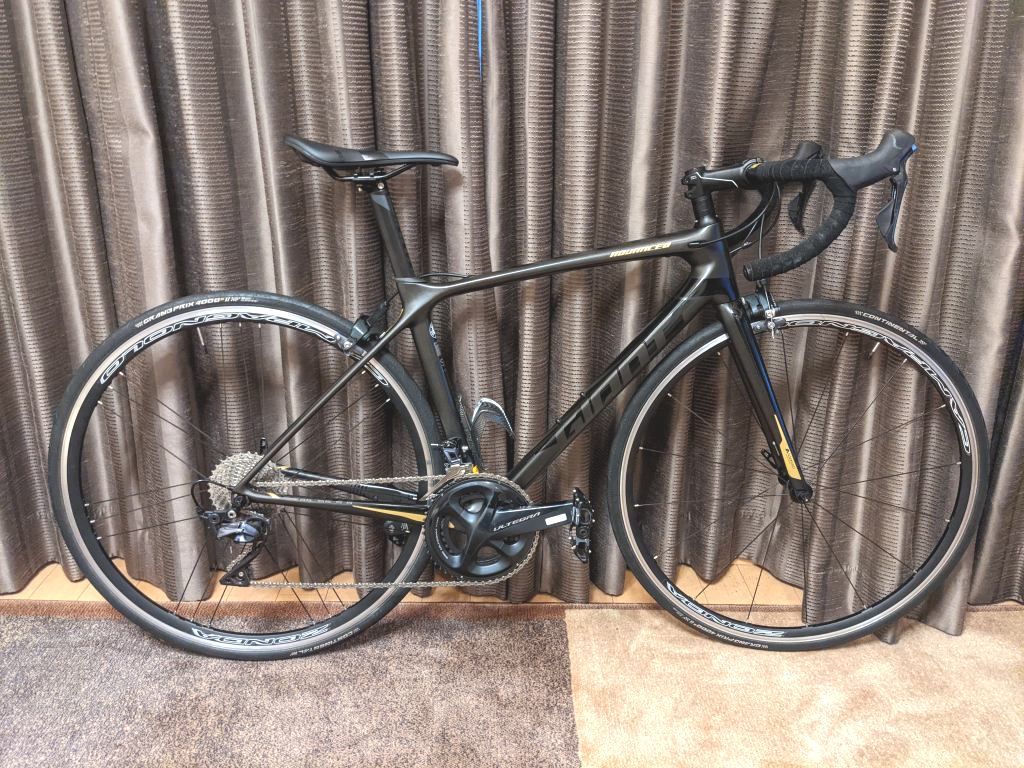 極上品 GIANT TCR ADVANCED 1 KOM 2019年モデル 445mm（S） 走行 