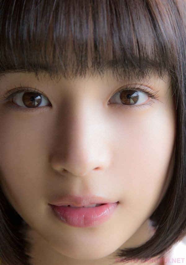 B2 サイズ【 広瀬すず 】 等身大 風 大判 ポスター 【即日発送！】判 L