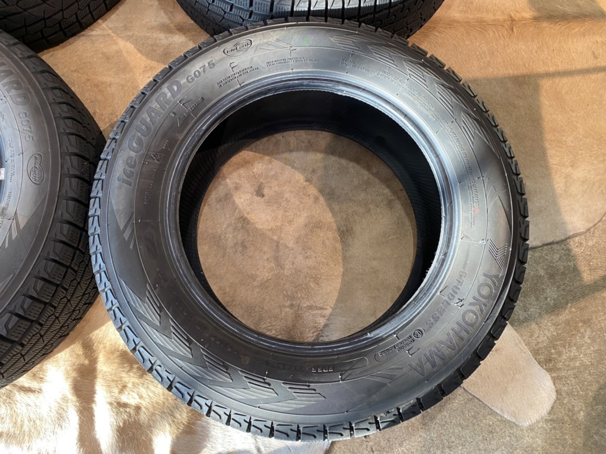 G075 Yokohama | iceGUARD Tire 102T Winter Tires 225⁄65R17