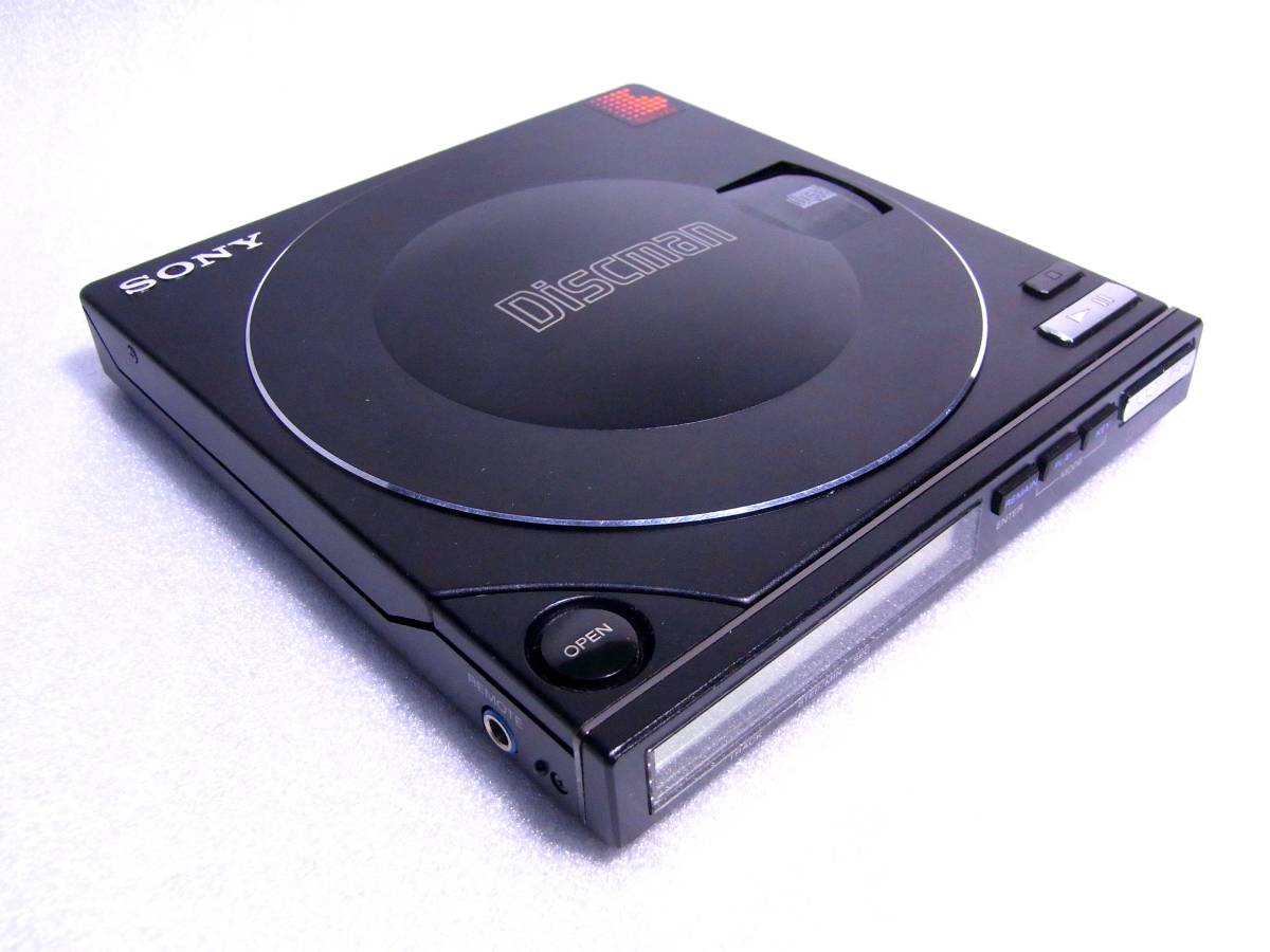 SONY Discman D-100 美品 ジャンク （日本製）BP-100 付