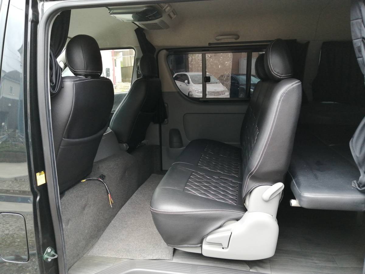 トヨタ ハイエース バン スーパーGL 72，600Km H22.7 クエルボフ
