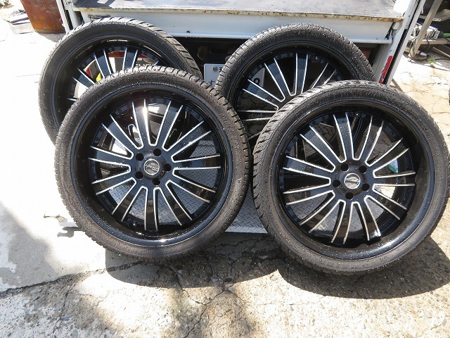 K☆dynamics 22×8JJ　5穴 DESERT　STORM　D8　265/35ZR22　102W　XL アルミホイール ◎引取限定　大阪和泉市