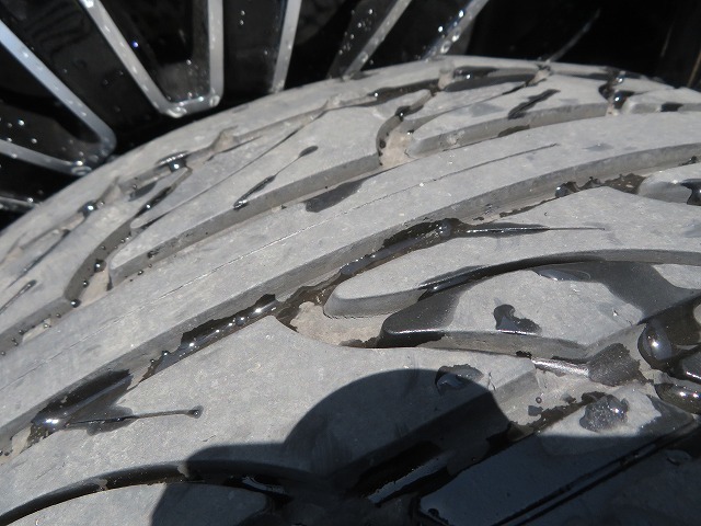 K☆dynamics 22×8JJ　5穴 DESERT　STORM　D8　265/35ZR22　102W　XL アルミホイール ◎引取限定　大阪和泉市