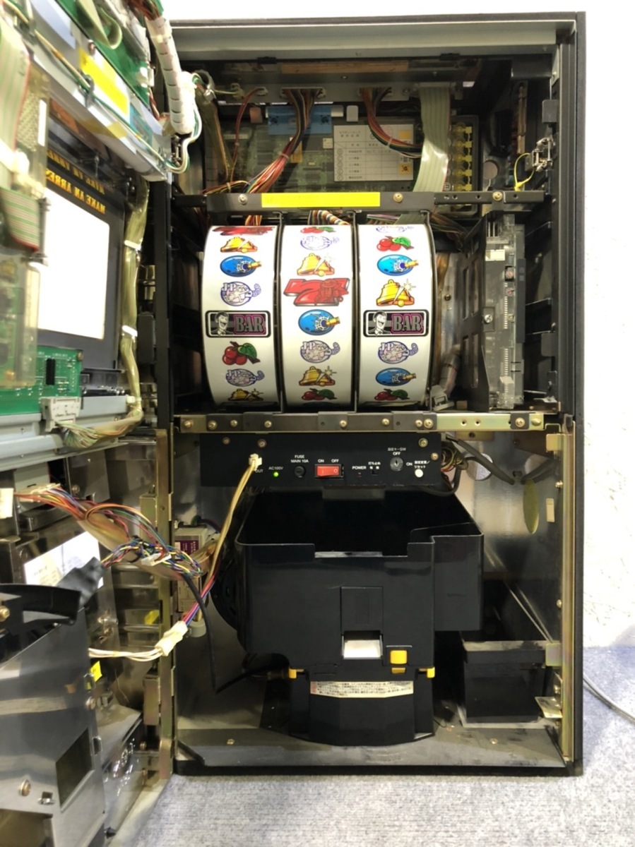 東大阪発】パチスロ実機 平和/オリンピア 主役は銭形 4号機 ストック機 