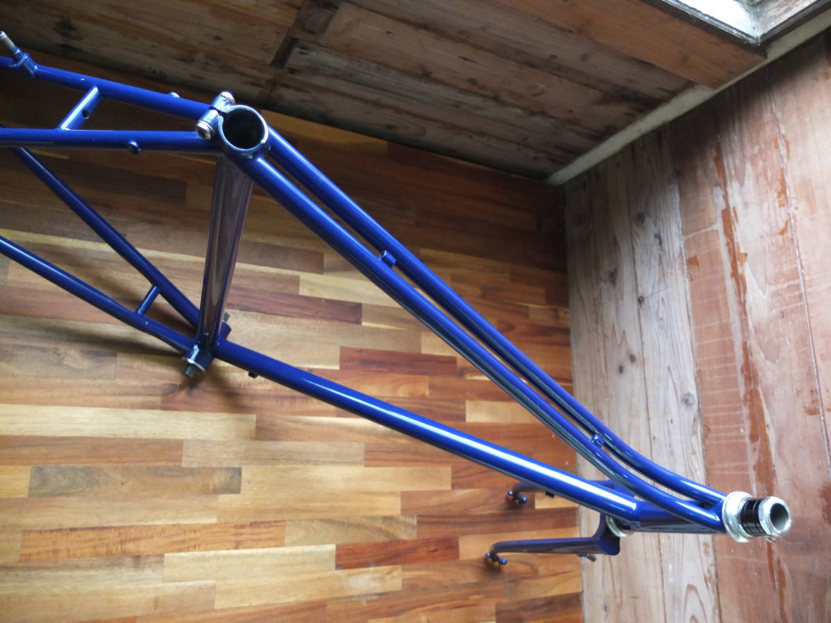 R F英国式自転車 バルケッタ オリジナル フレーム ホイールセット 700c レア 入手困難 英国式自転車生活 ビンテージパーツ 売買されたオークション情報 Yahooの商品情報をアーカイブ公開 オークファン Aucfan Com