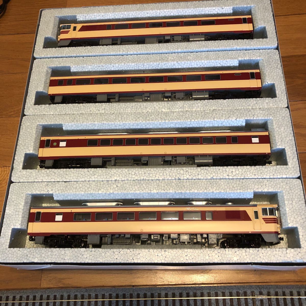 カトーHOキハ82系4両基本セット 【公式通販】