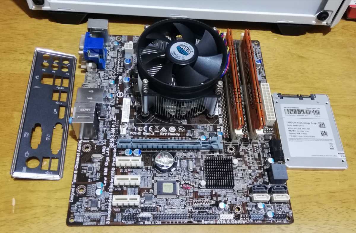Core Intel ECS B85H3-M4 i7-4770 LGA1150 CPU 0 LGA ELITEGROUP | 3.4 