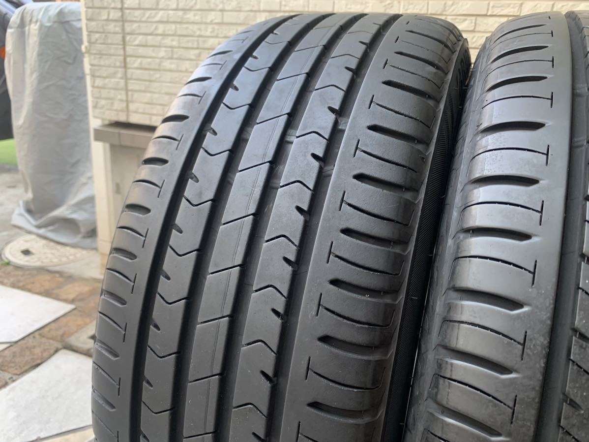 【使用わずか美品&バリ山】225/45R17インチ◇VOLVOボルボ V40純正 V70 S60 C70 S80◇7.5J+52.5 5H-108◇4本セット 横浜市手渡し可 31317287 V40 ボルボ 純正 2本 アルミホイール 試乗レポート／飯田裕子(画像