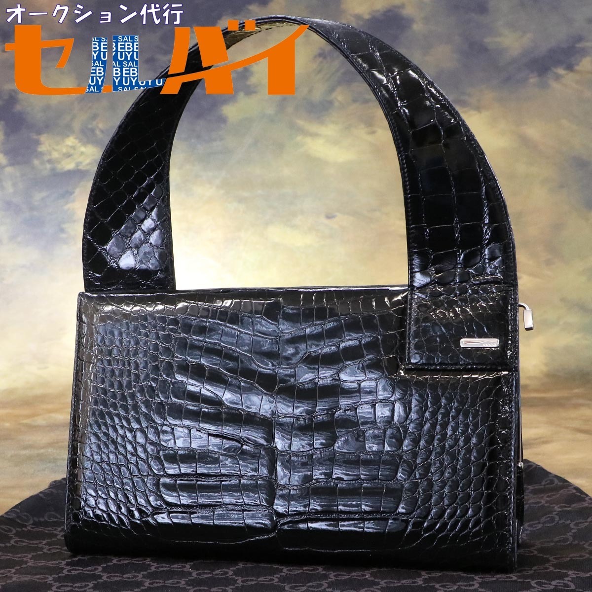 本物 極上品 グッチ 幻 TOMFORDコレクション限定 最高級クロコダイルレザー フレームバッグ ブラック クロコ ハンドバッグ 保存袋付 トム・フォード最後のGucciコレクションは今なお燦然と輝く | SSENSE 刷新の「グッチ」、継続路線の「トム フォード」、再起の「バリー」 新